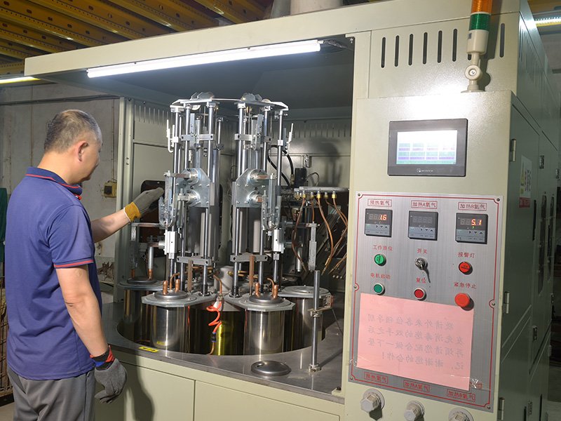 5 welding of upper components